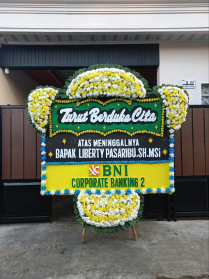 Papan Bunga Duka di Betcbamu