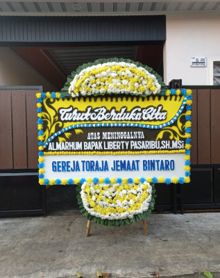 Papan Bunga Duka di Betcbamu